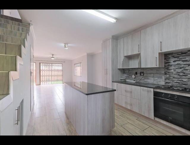 2 BEDROOM TOWNHOUSE FOR SALE IN WIERDA PARK